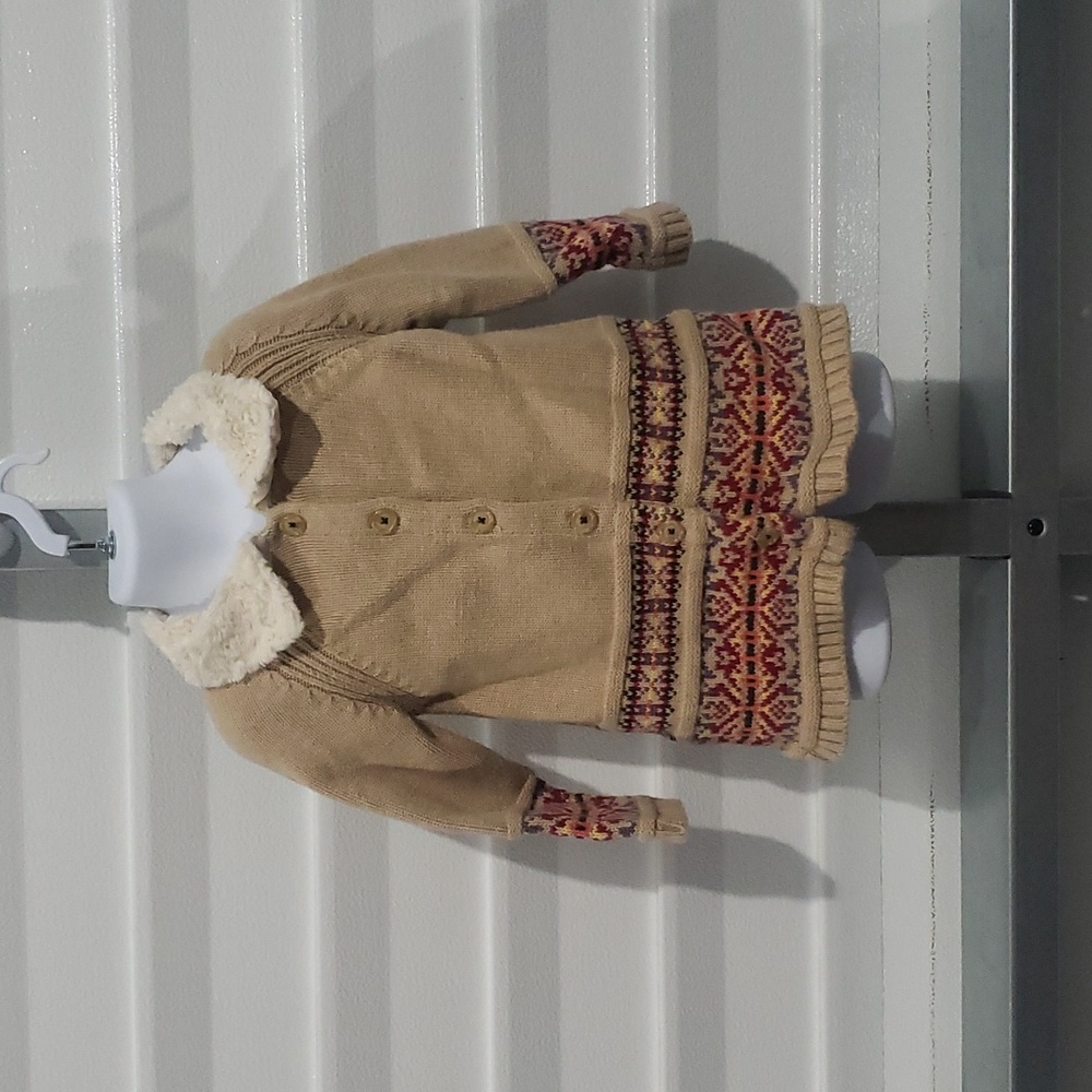 Savannah brand sweater size 2T‎